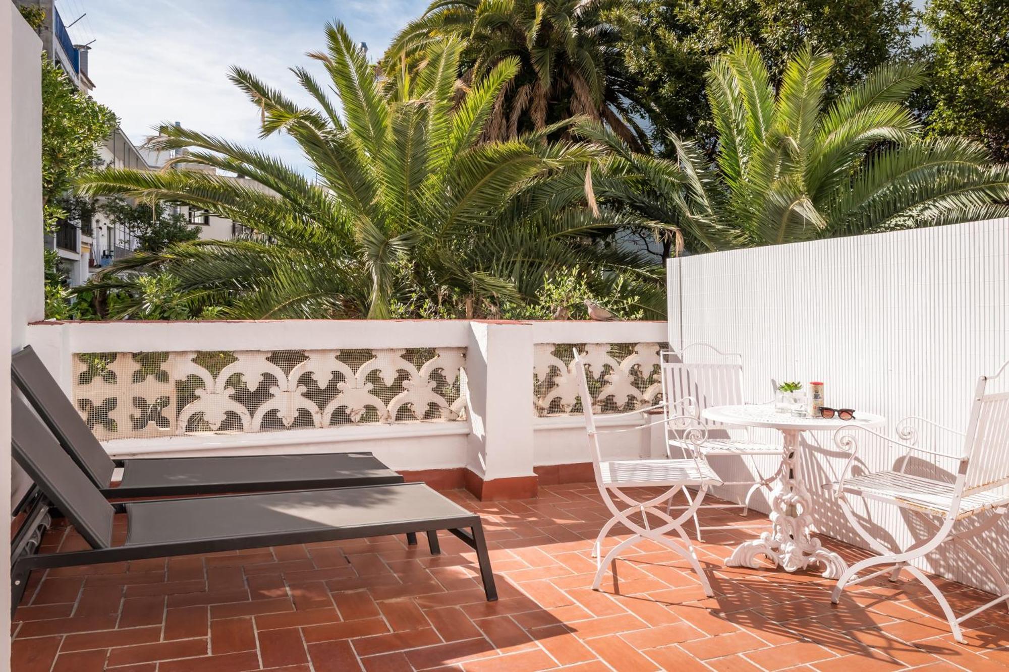 Hotel Medium Romantic Sitges Room photo