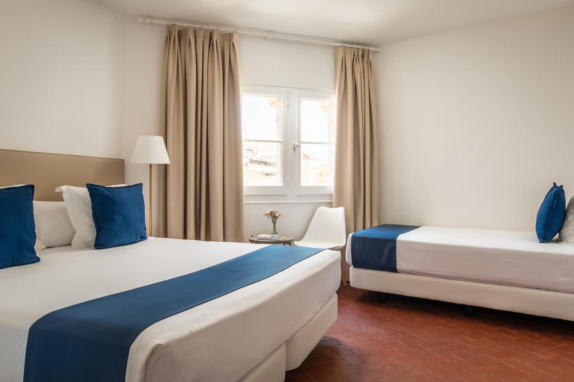 Hotel Medium Romantic Sitges Room photo